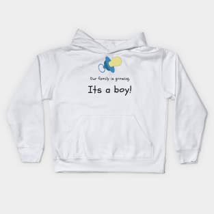 Love this 'Our family is growing. Its a boy' t-shirt! Kids Hoodie